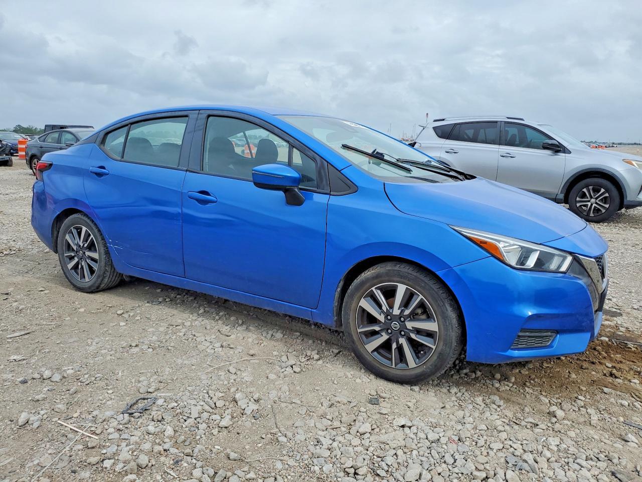 2021 NISSAN VERSA