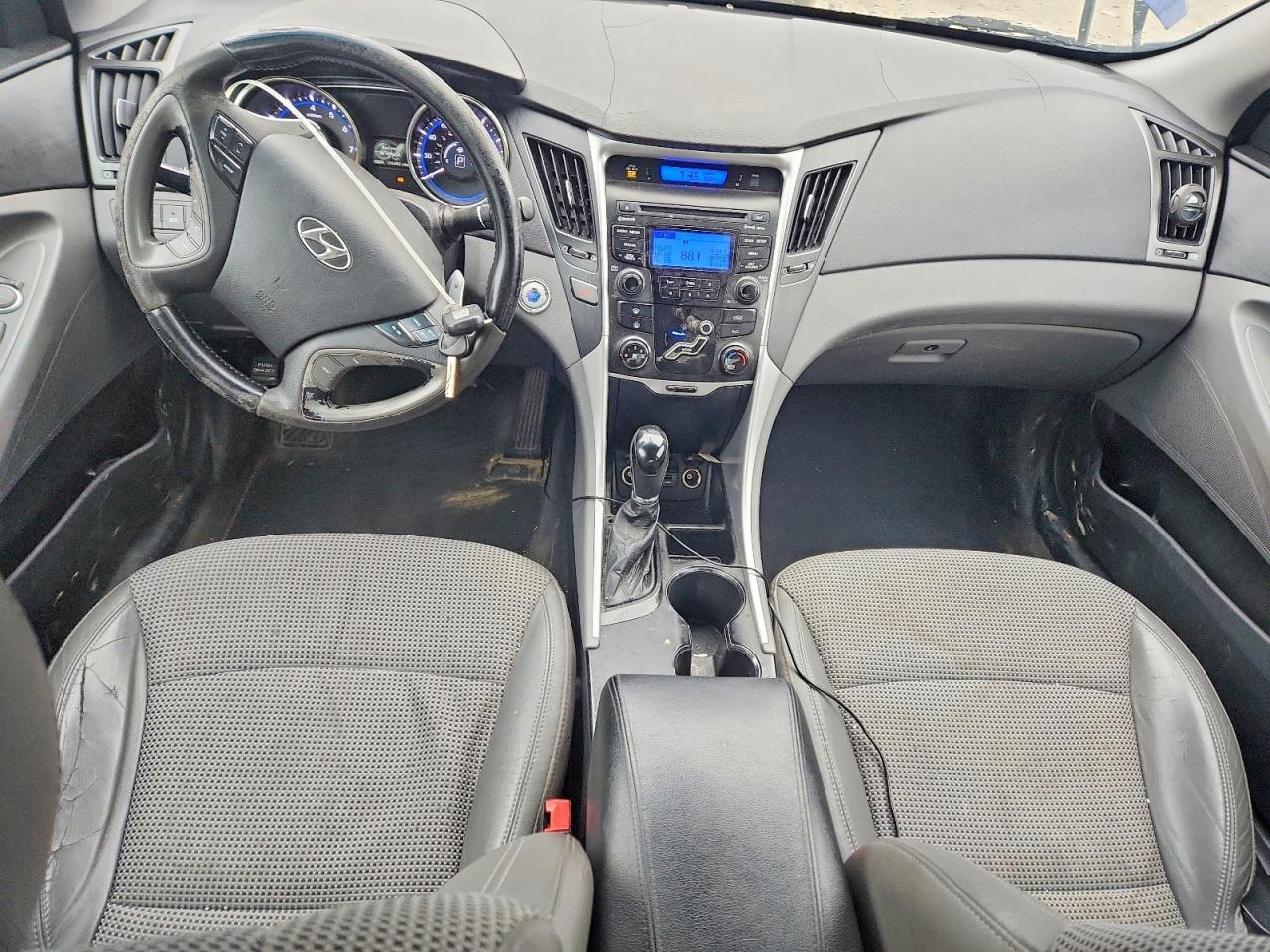 2012 HYUNDAI SONATA