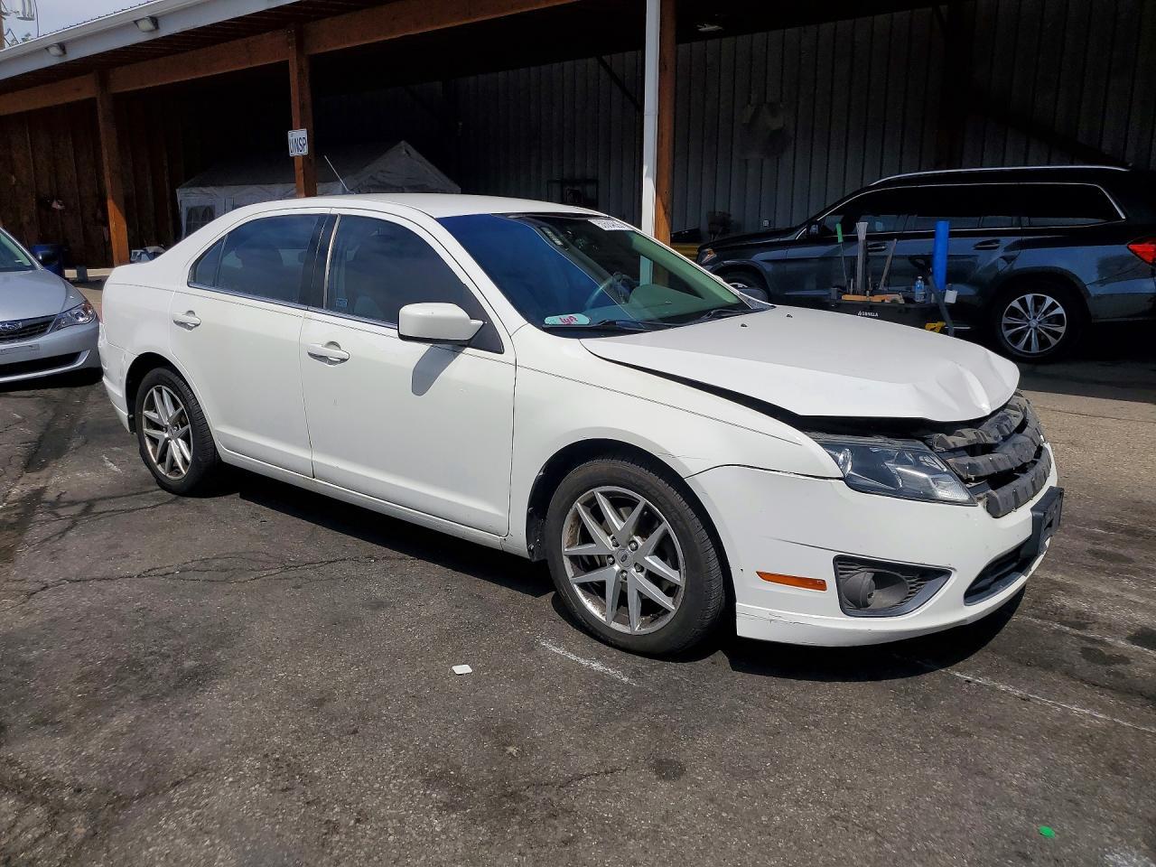 2010 FORD FUSION