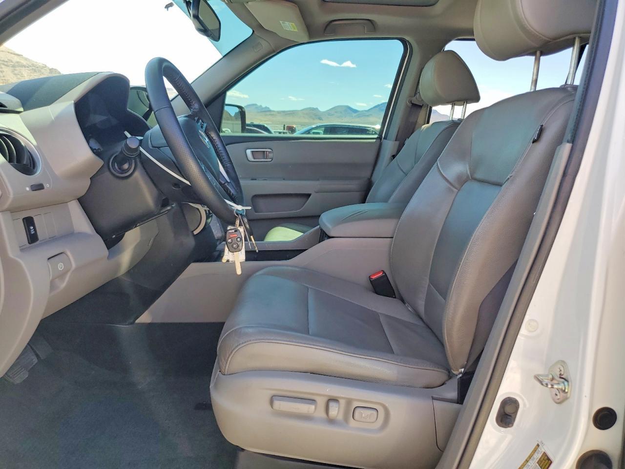 2015 HONDA PILOT
