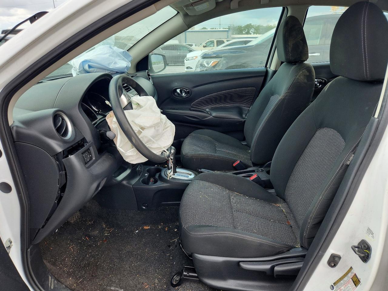 2019 NISSAN VERSA
