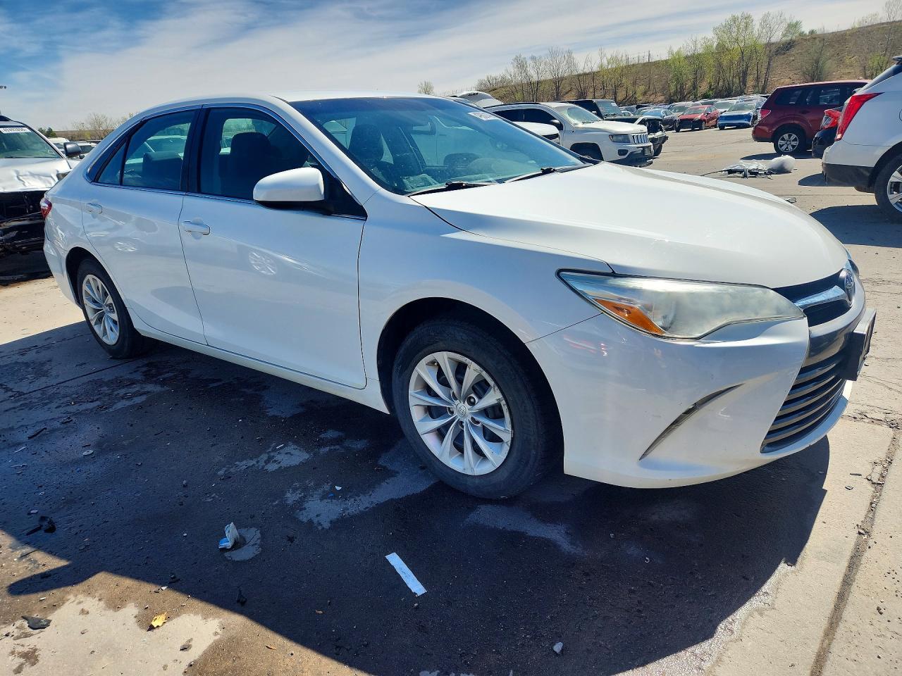 2015 TOYOTA CAMRY