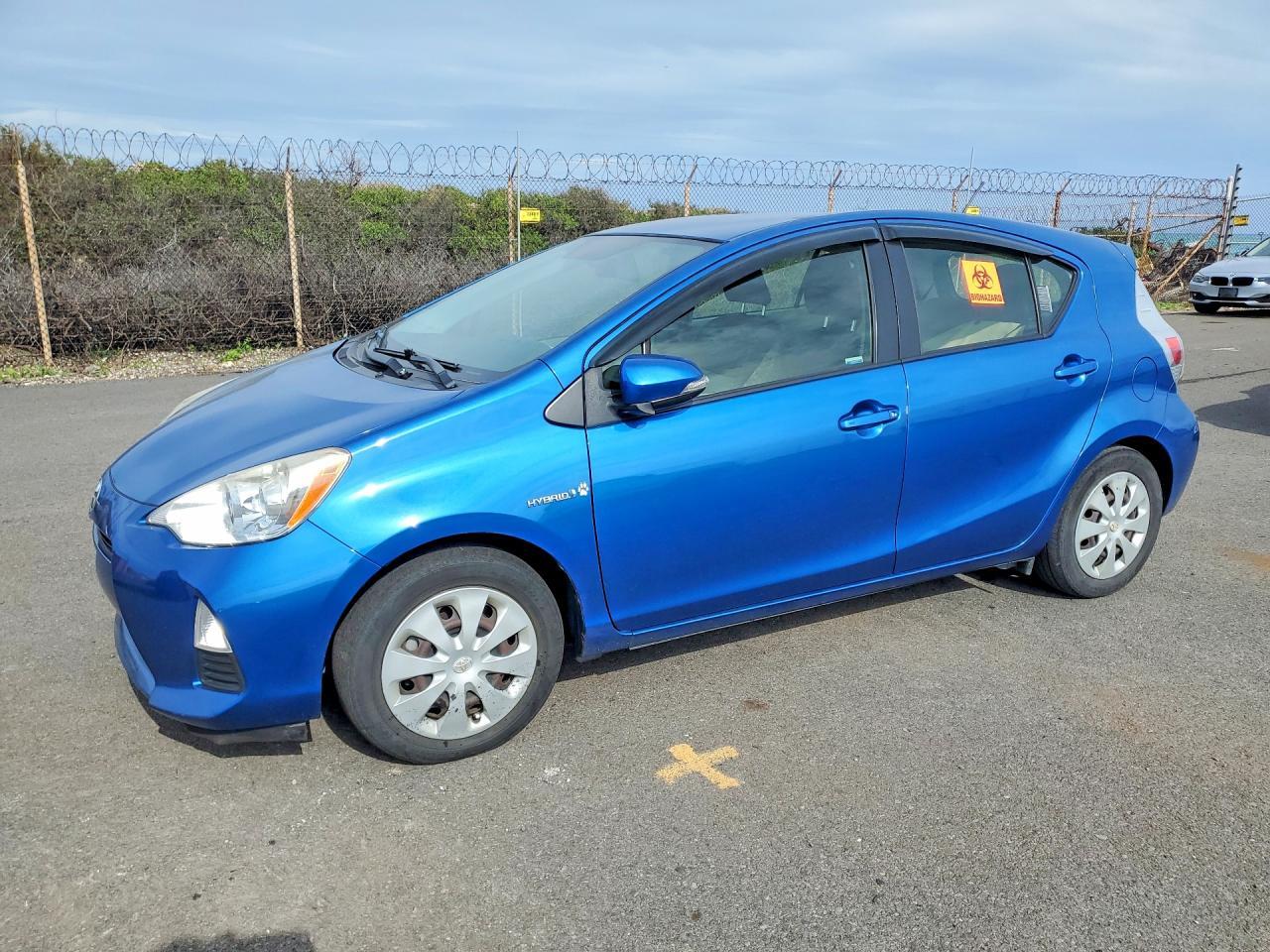 2012 TOYOTA Prius c