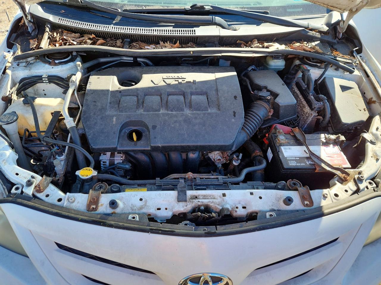 2011 TOYOTA COROLLA