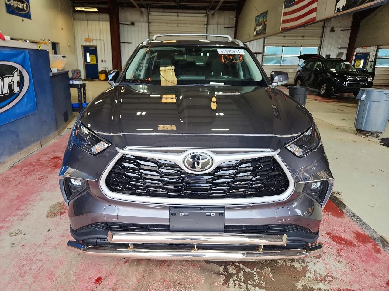 2023 TOYOTA HIGHLANDER
