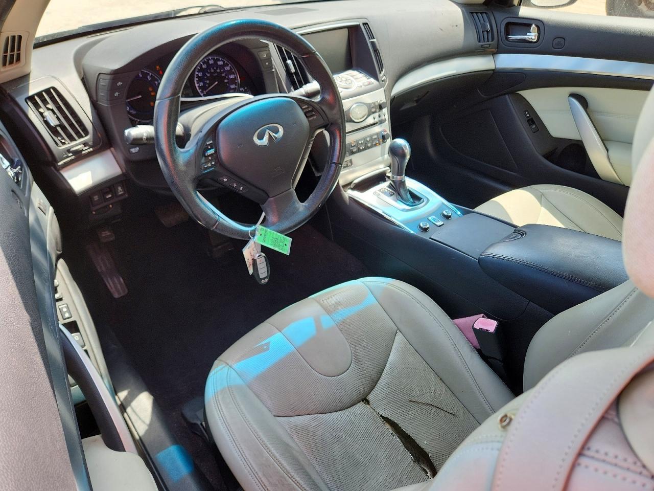 2010 INFINITI G37