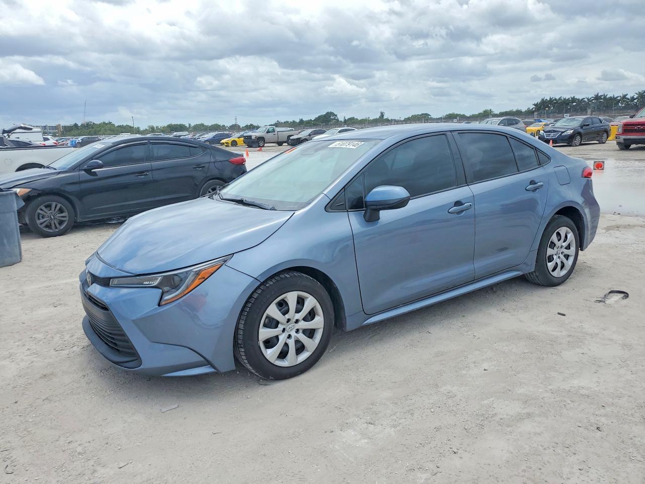 2024 TOYOTA COROLLA