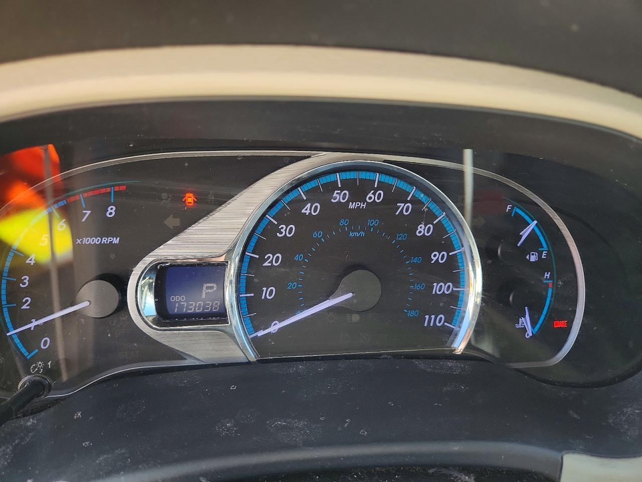 2013 TOYOTA SIENNA