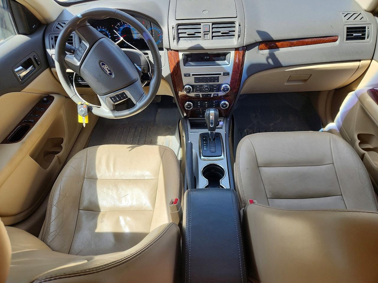 2011 FORD FUSION