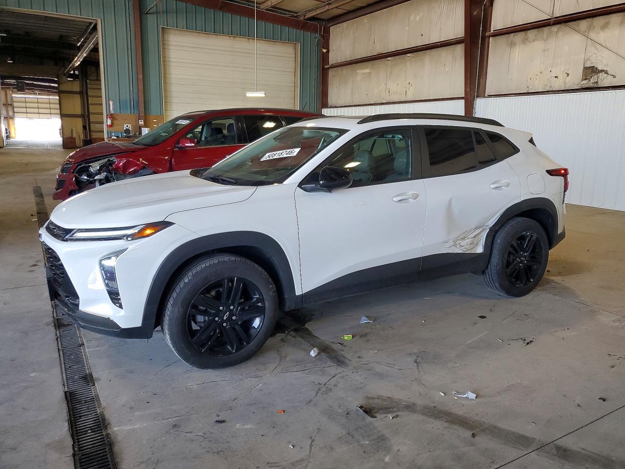 2025 CHEVROLET TRAX