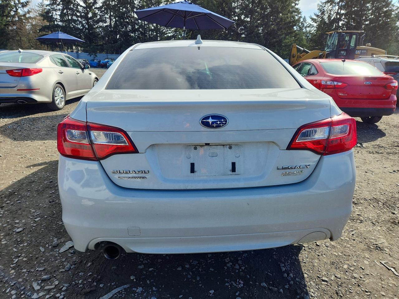 2016 SUBARU Legacy