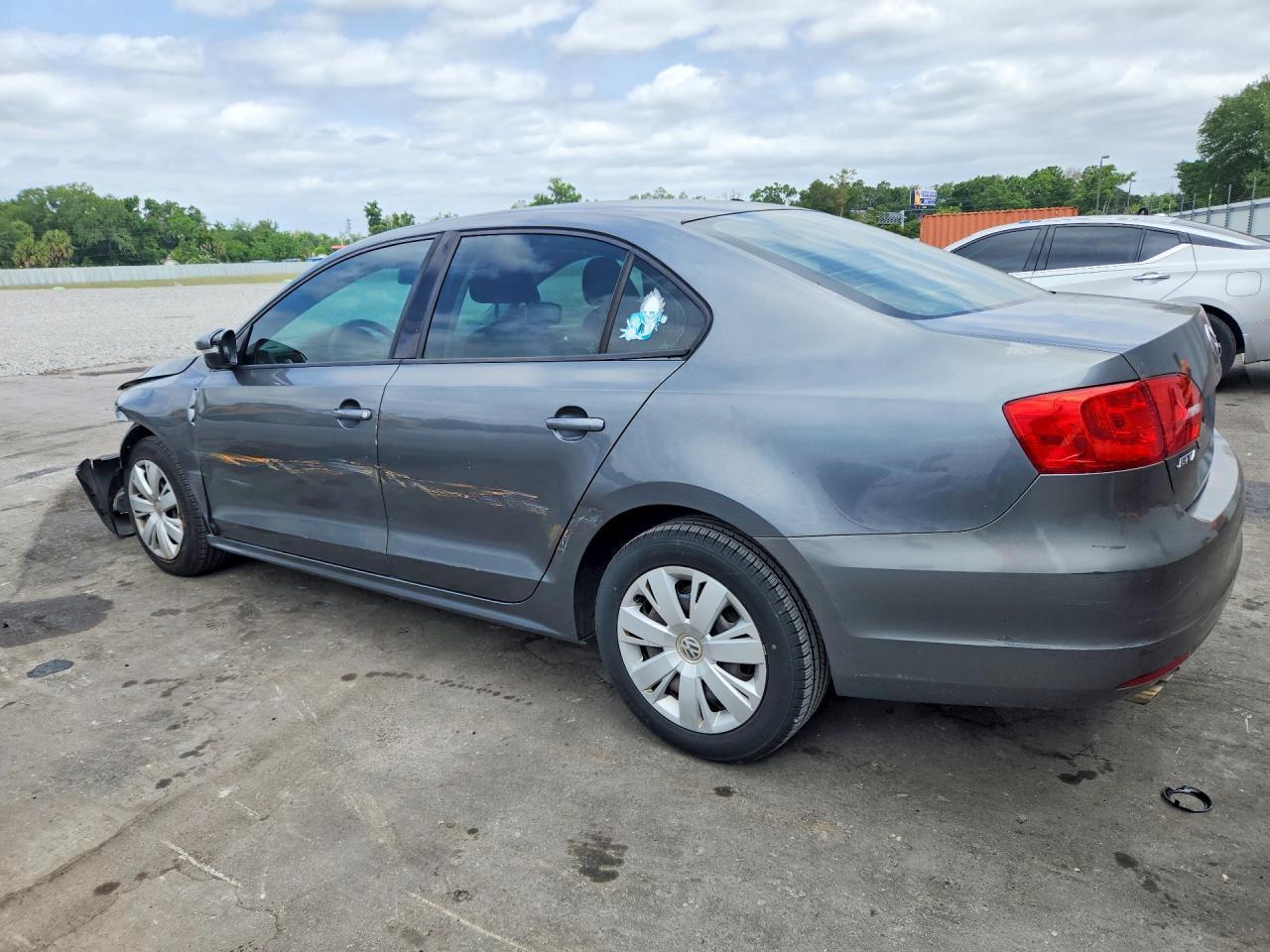2011 VOLKSWAGEN JETTA