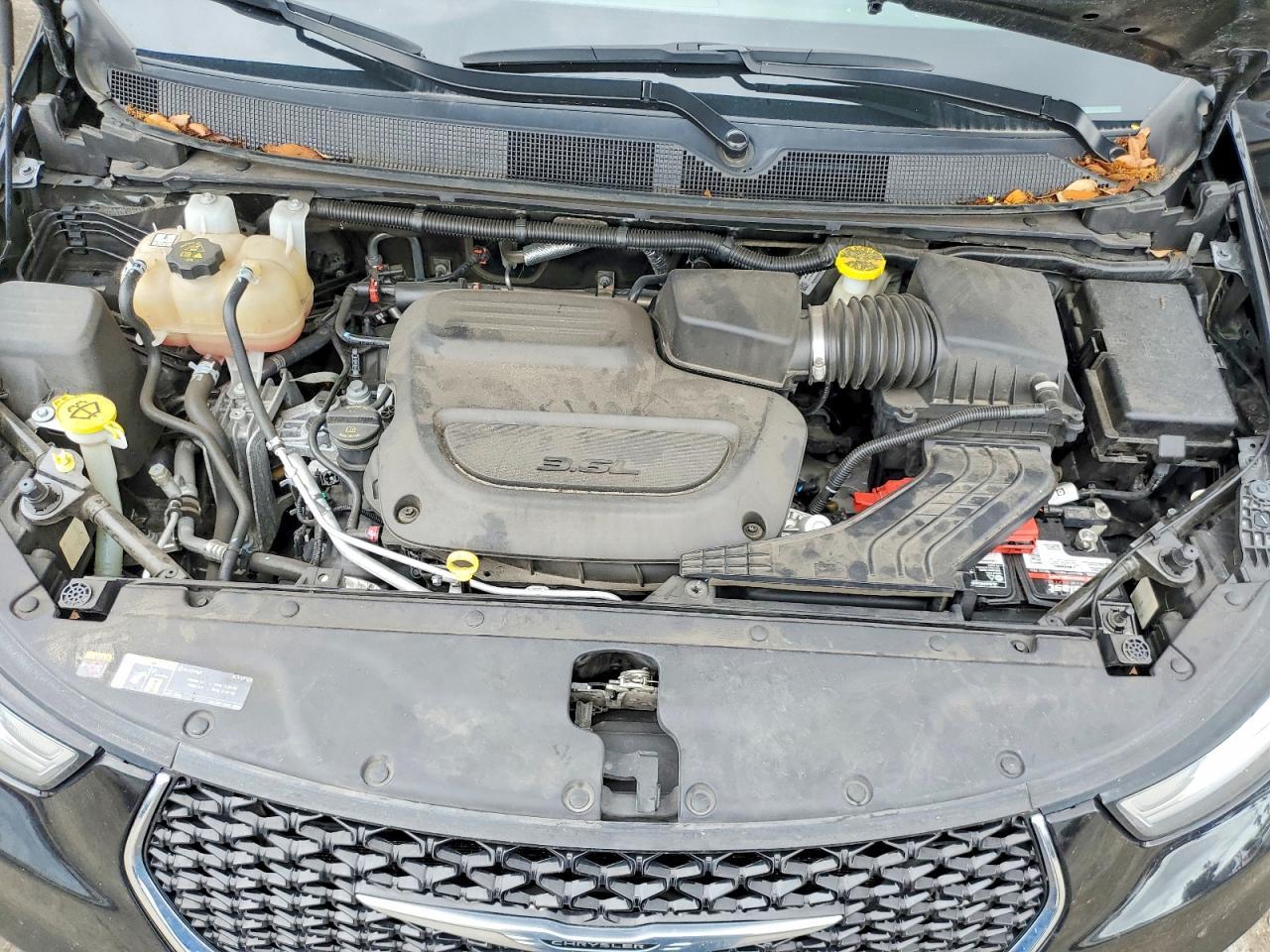 2023 CHRYSLER Pacifica
