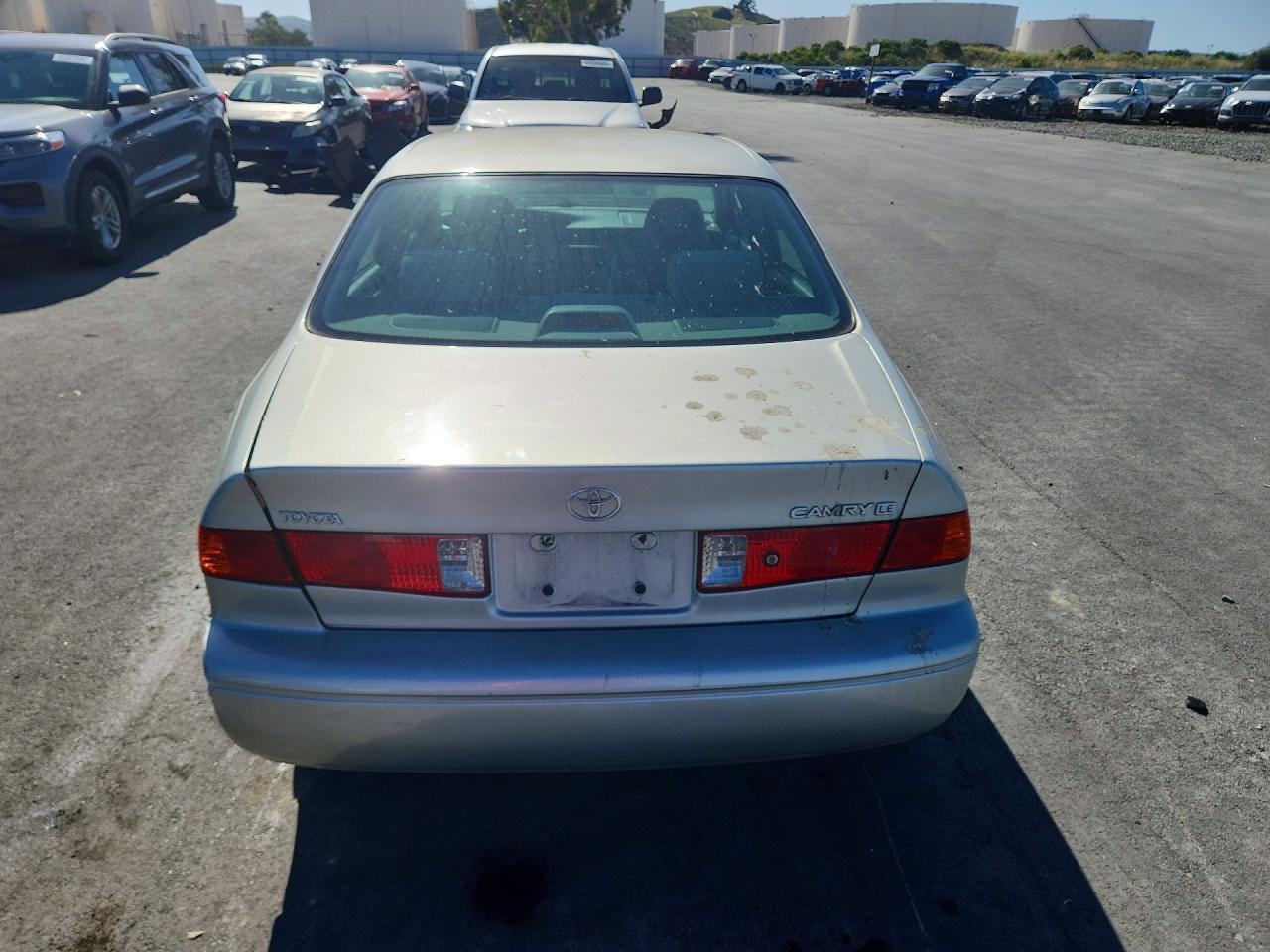 2000 TOYOTA CAMRY
