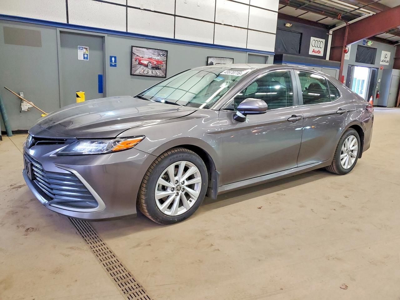 2023 TOYOTA CAMRY