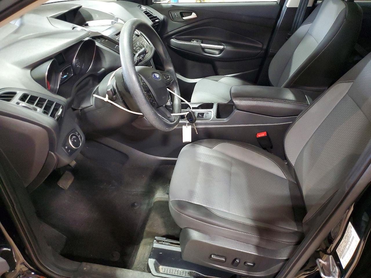2017 FORD ESCAPE