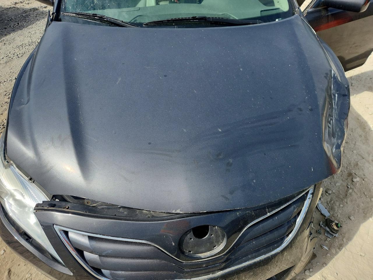 2010 TOYOTA CAMRY