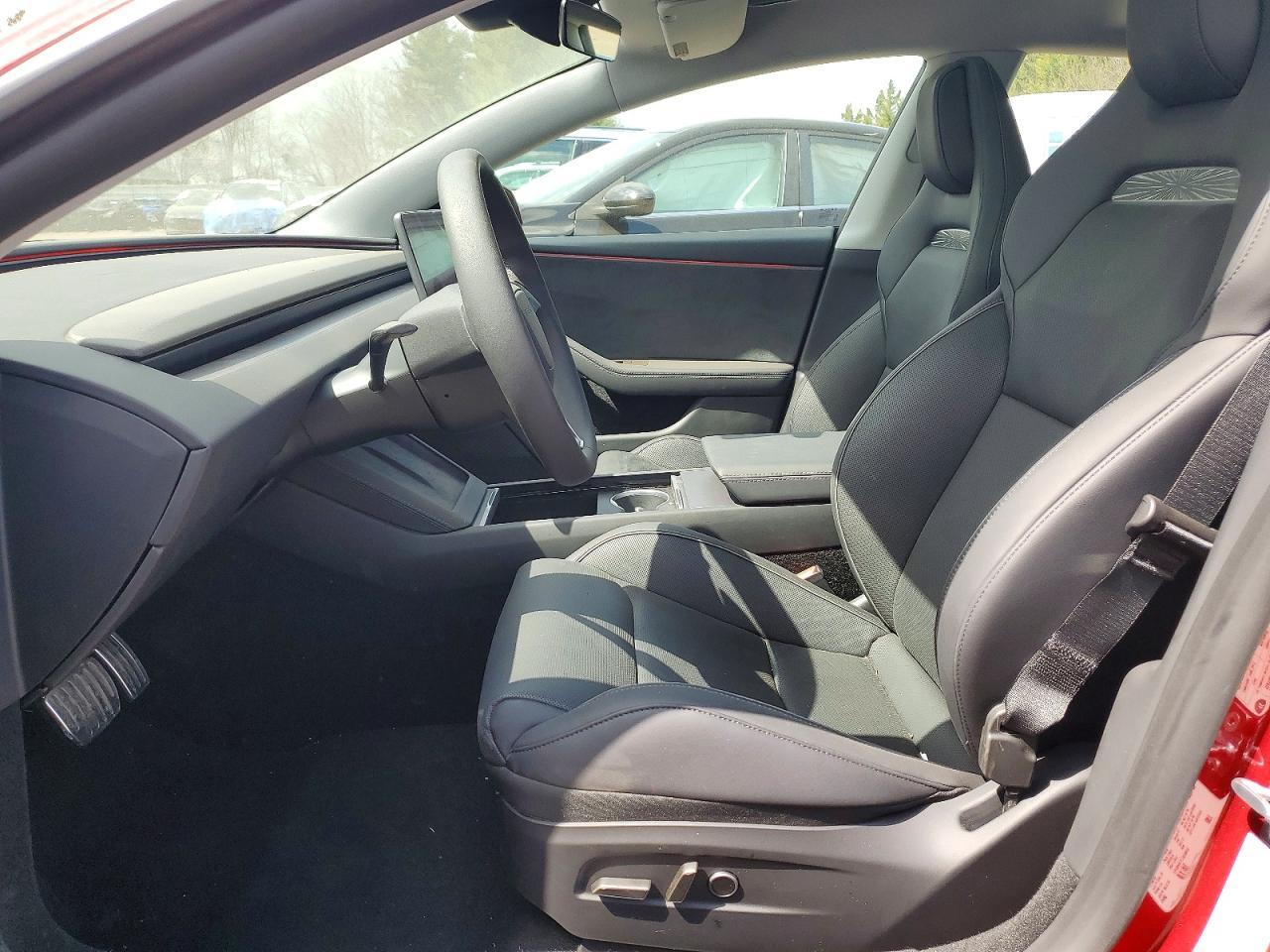 2026 TESLA MODEL 3