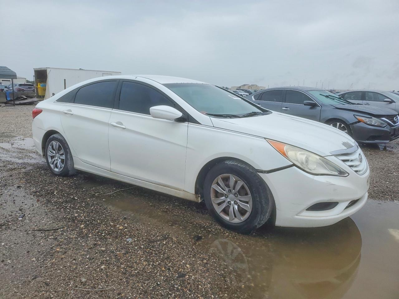 2011 HYUNDAI SONATA