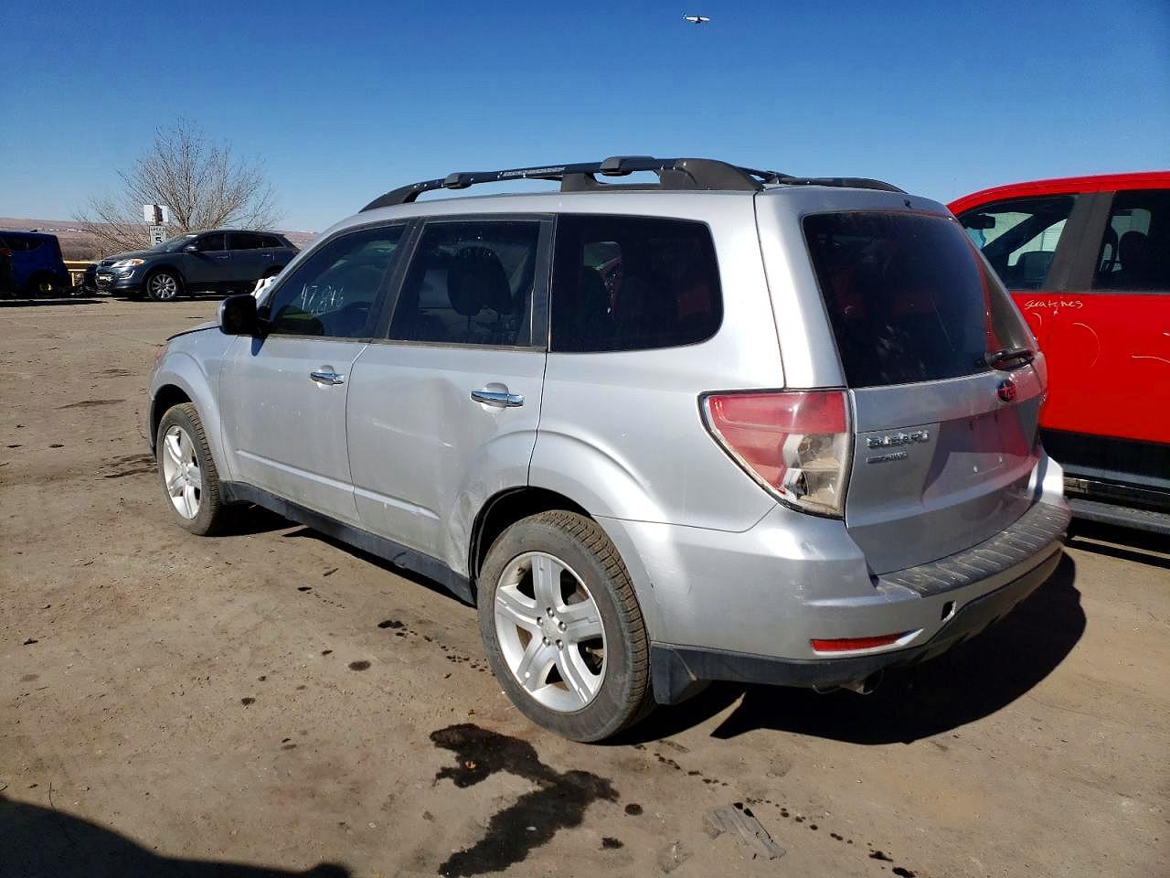 2010 SUBARU FORESTER