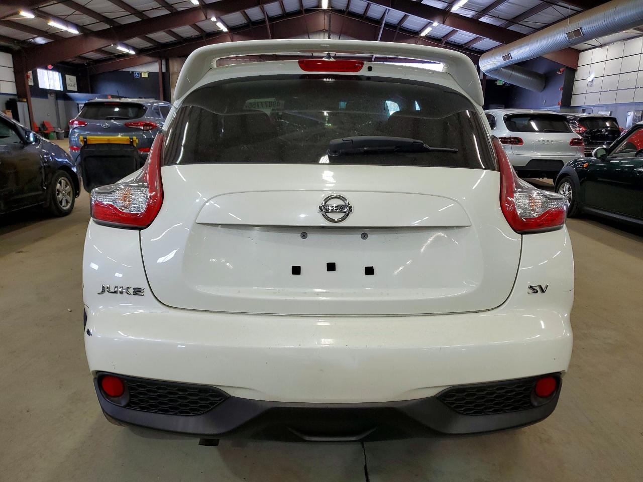 2016 NISSAN Juke
