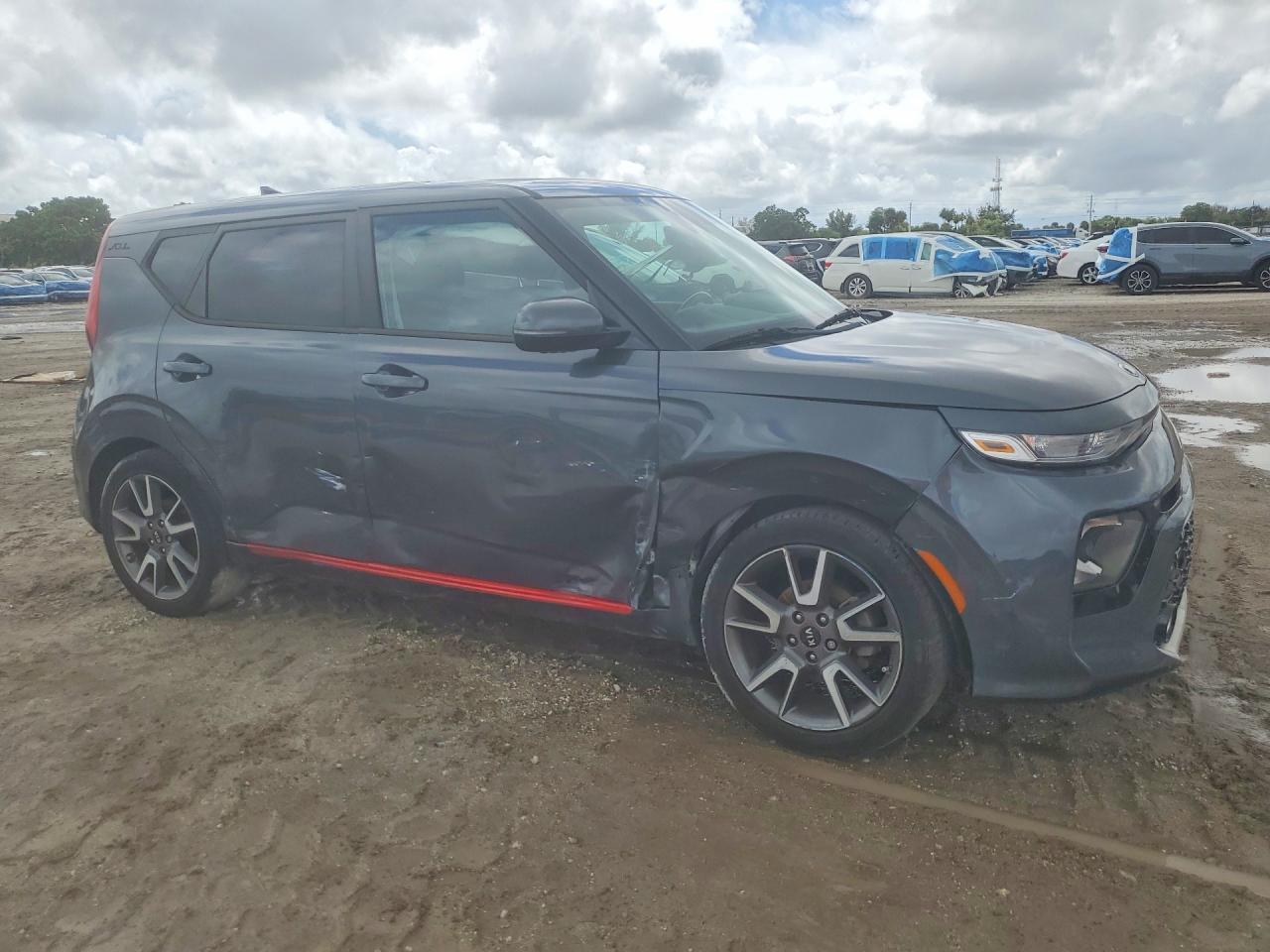 2021 KIA SOUL