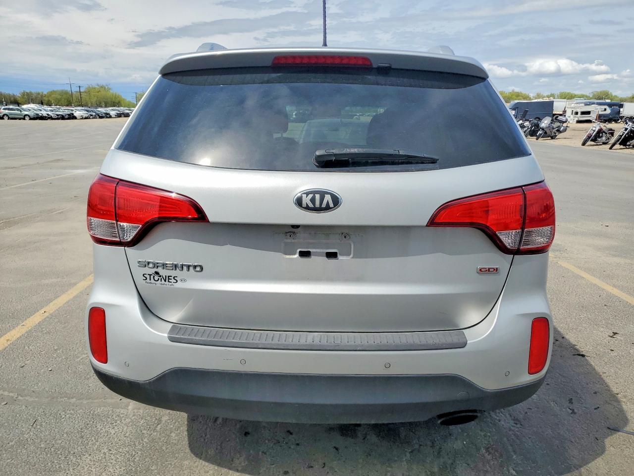 2014 KIA SORENTO