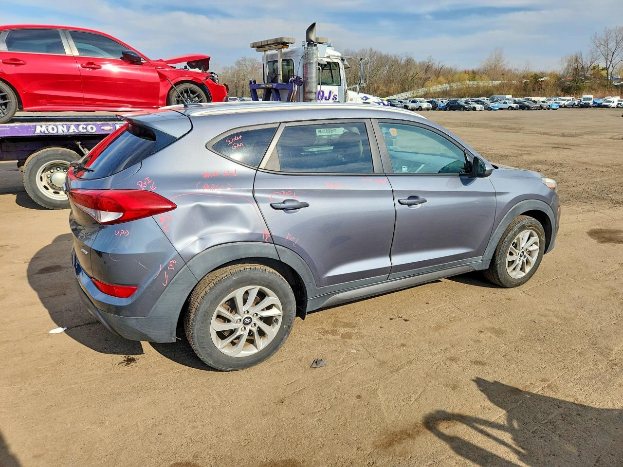 2016 HYUNDAI TUCSON