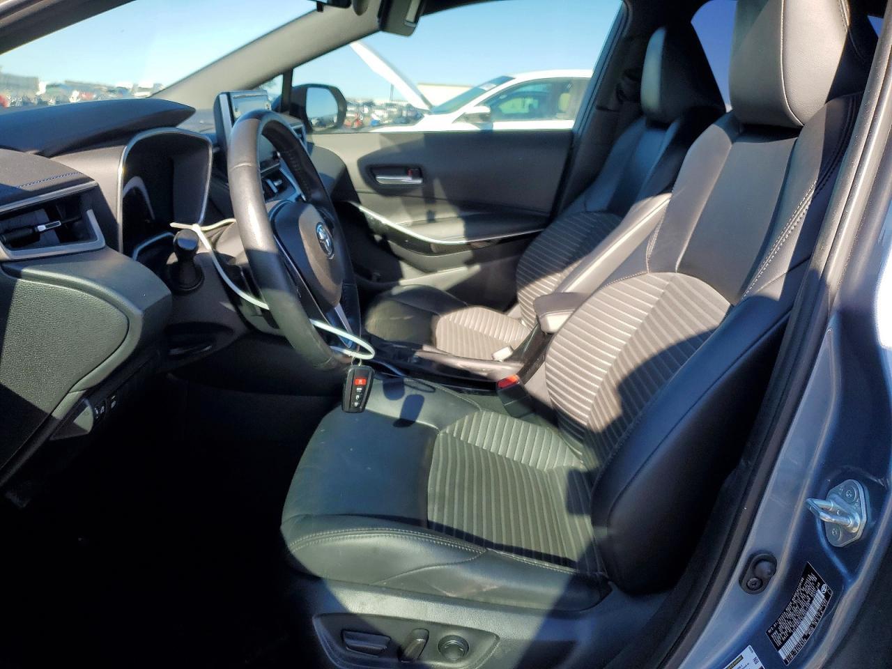 2020 TOYOTA COROLLA