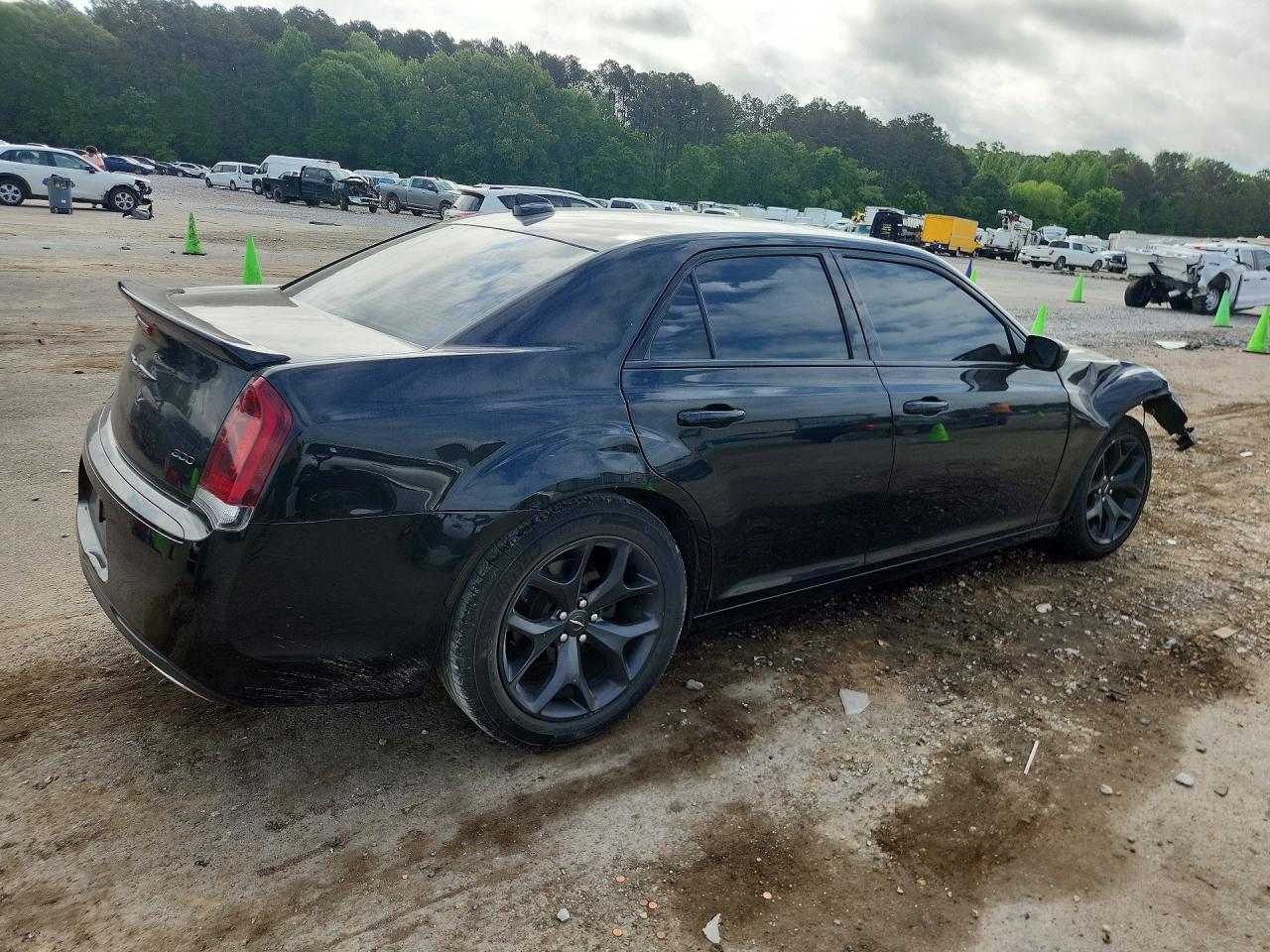 2020 CHRYSLER 300