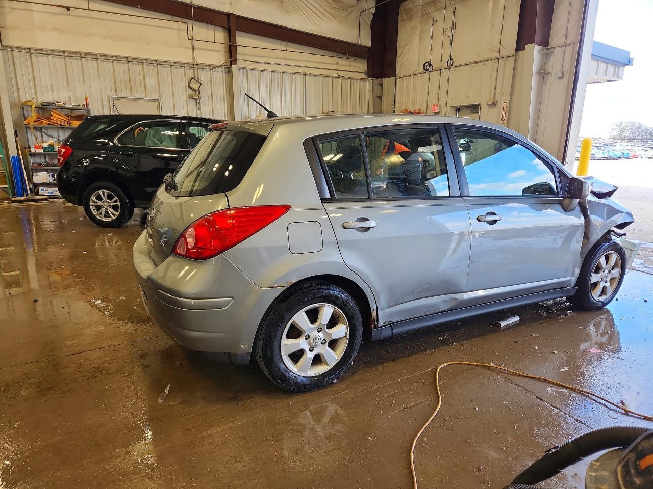 2008 NISSAN VERSA