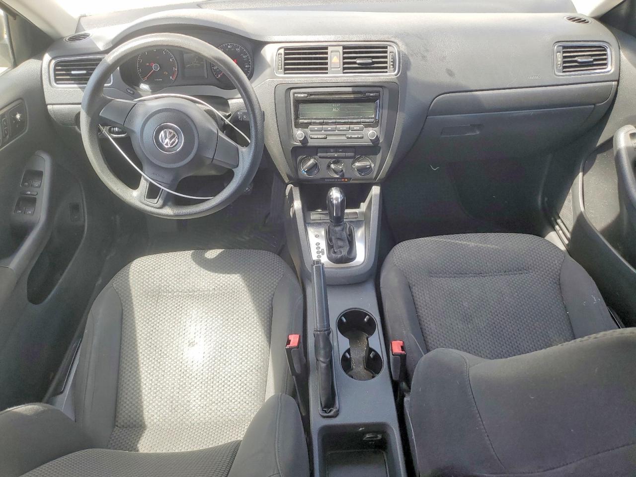 2012 VOLKSWAGEN JETTA
