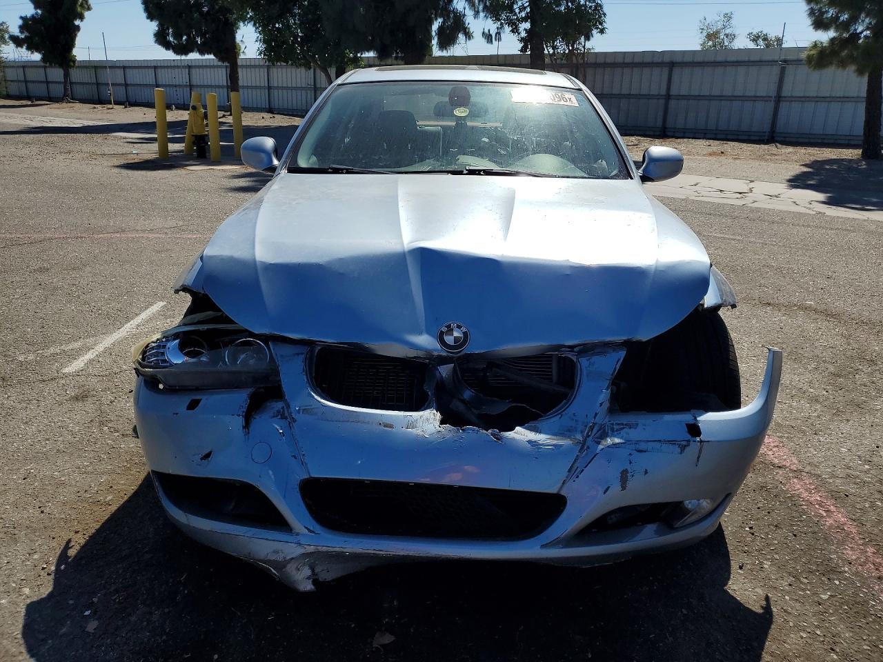 2011 BMW 3 SERIES