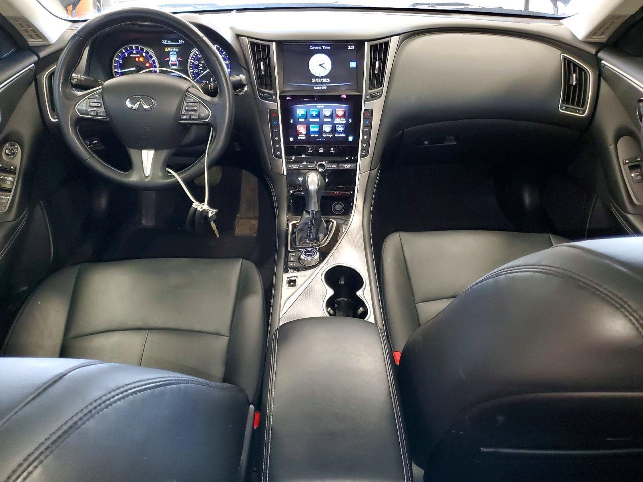2016 INFINITI Q50