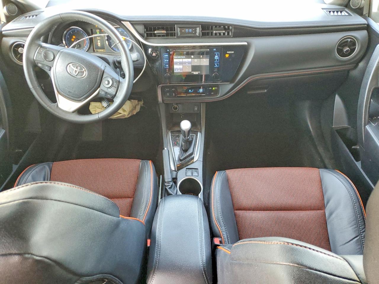 2017 TOYOTA COROLLA