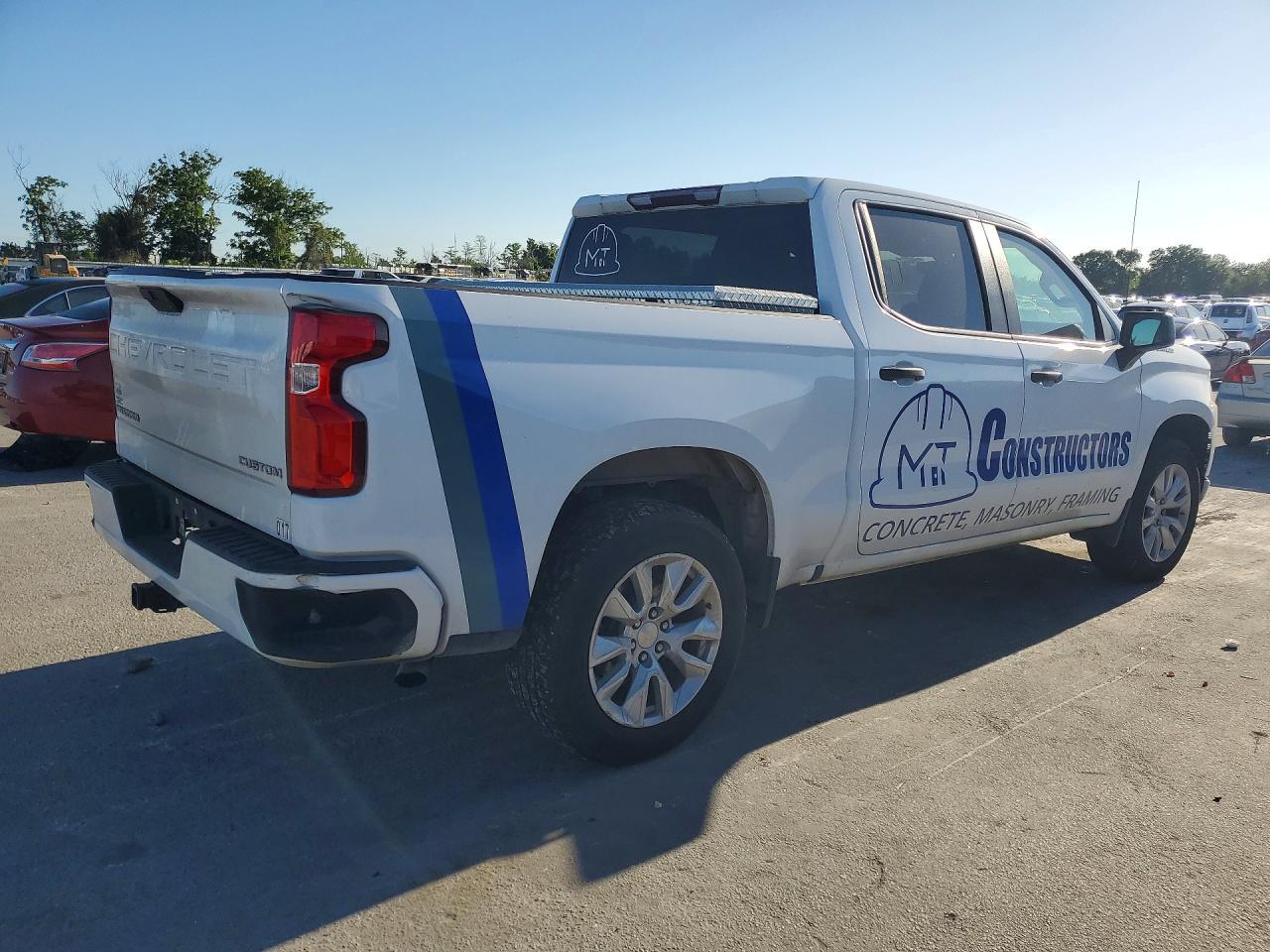 2022 CHEVROLET Silverado