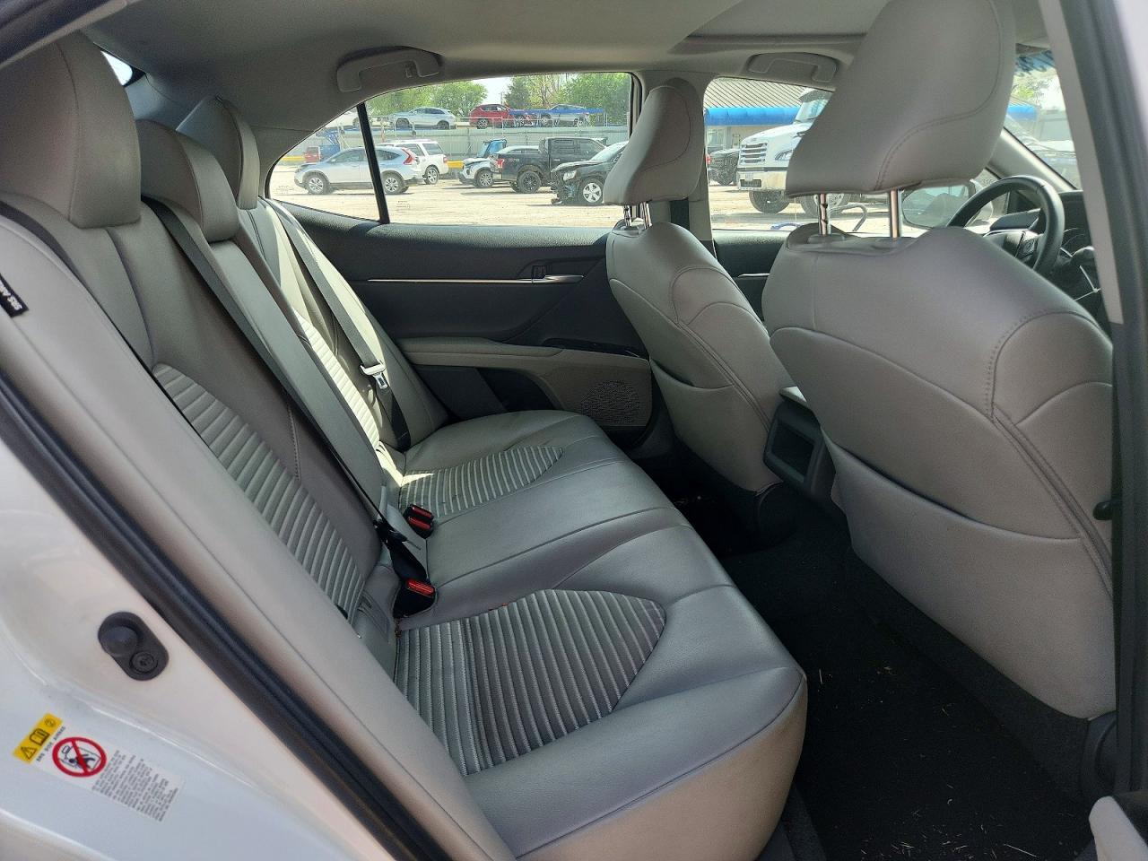 2018 TOYOTA CAMRY