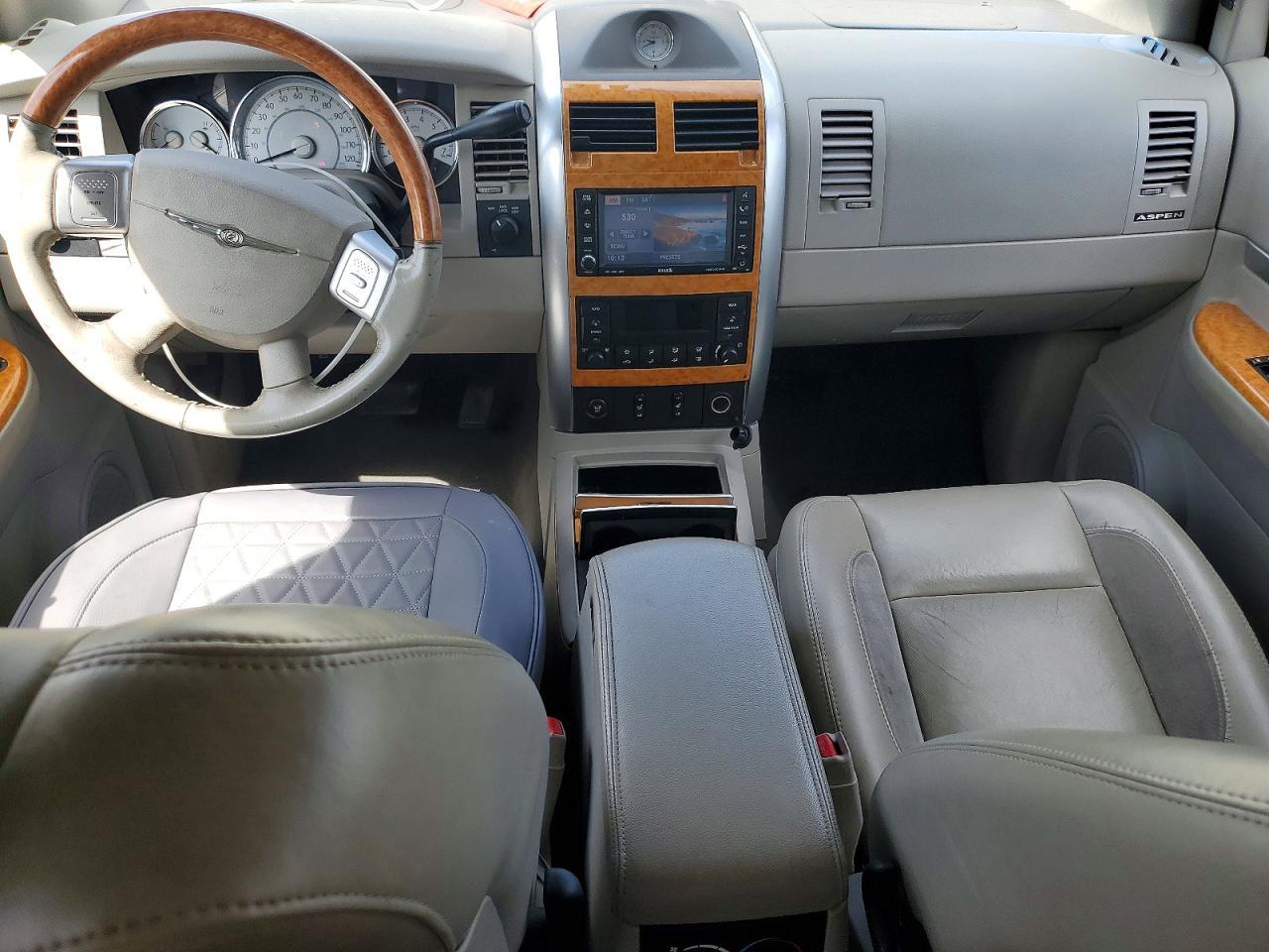 2008 CHRYSLER Aspen