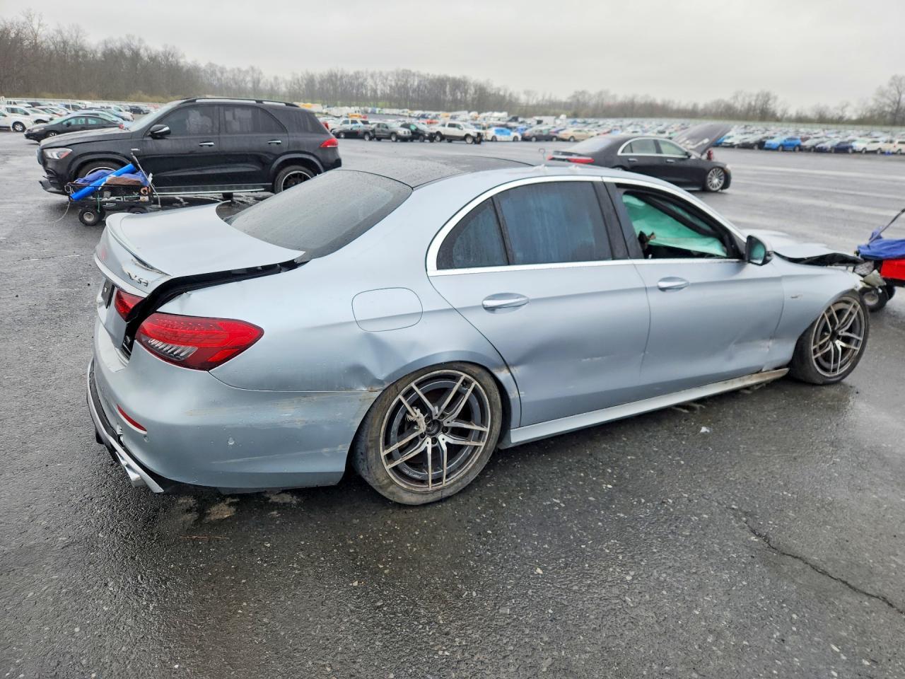 2021 MERCEDES-BENZ E-Class