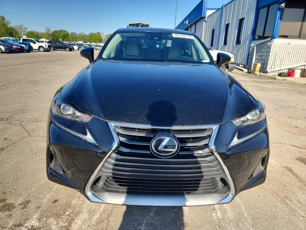 2018 LEXUS IS 300