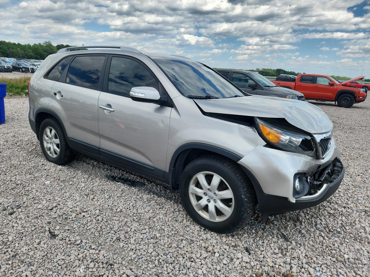 2013 KIA SORENTO
