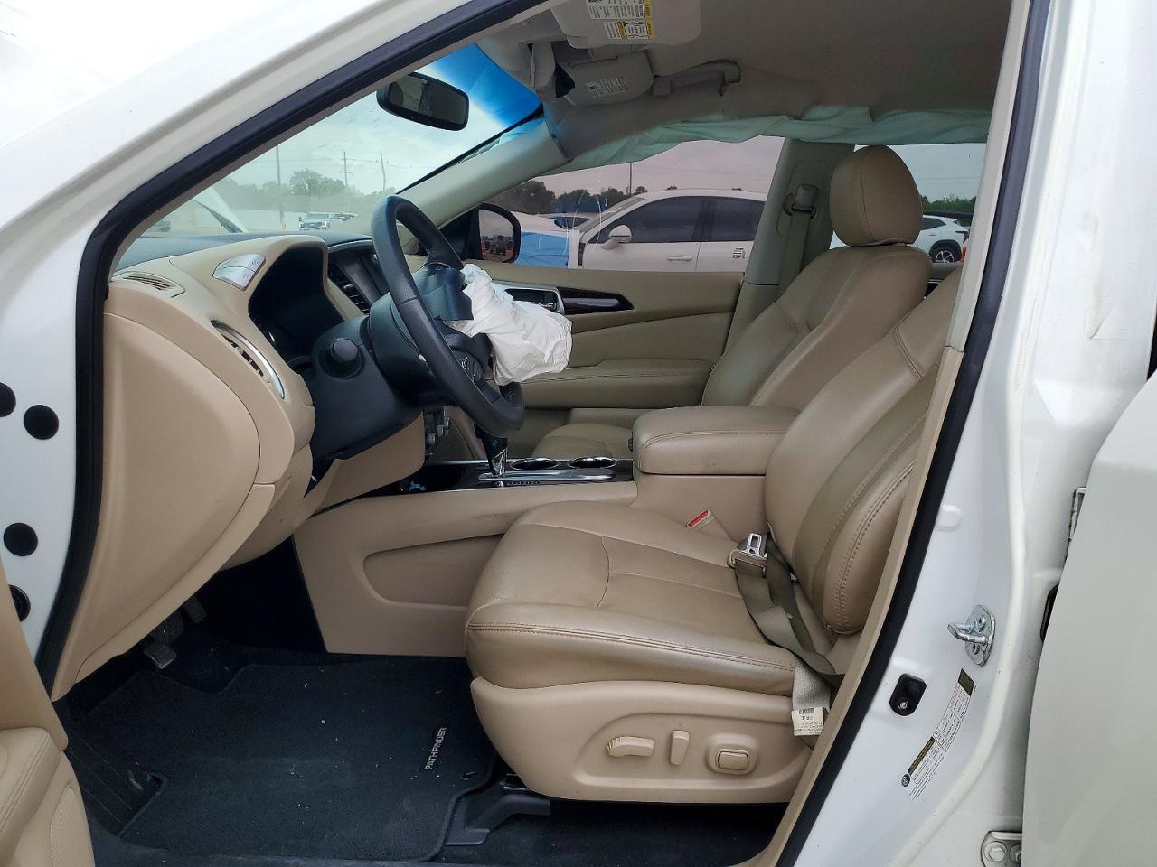 2016 NISSAN PATHFINDER