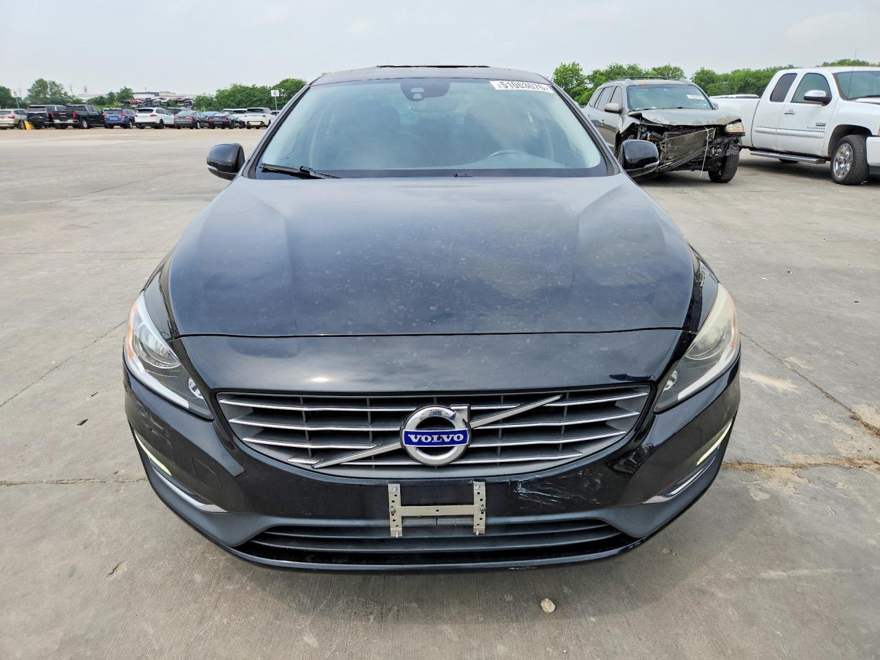 2016 Volv S60 Premier