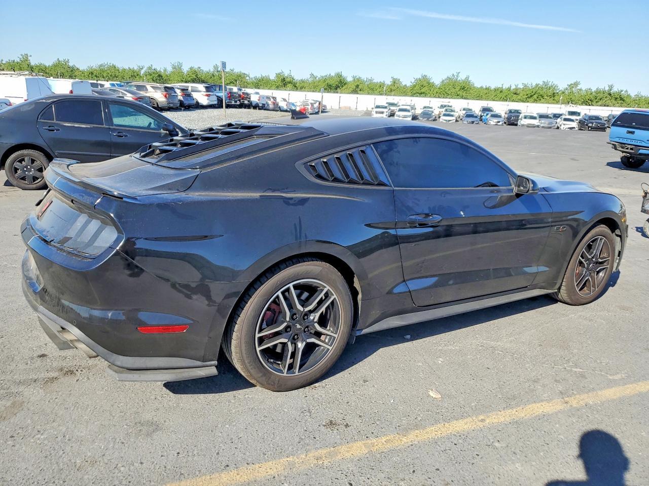2020 FORD MUSTANG