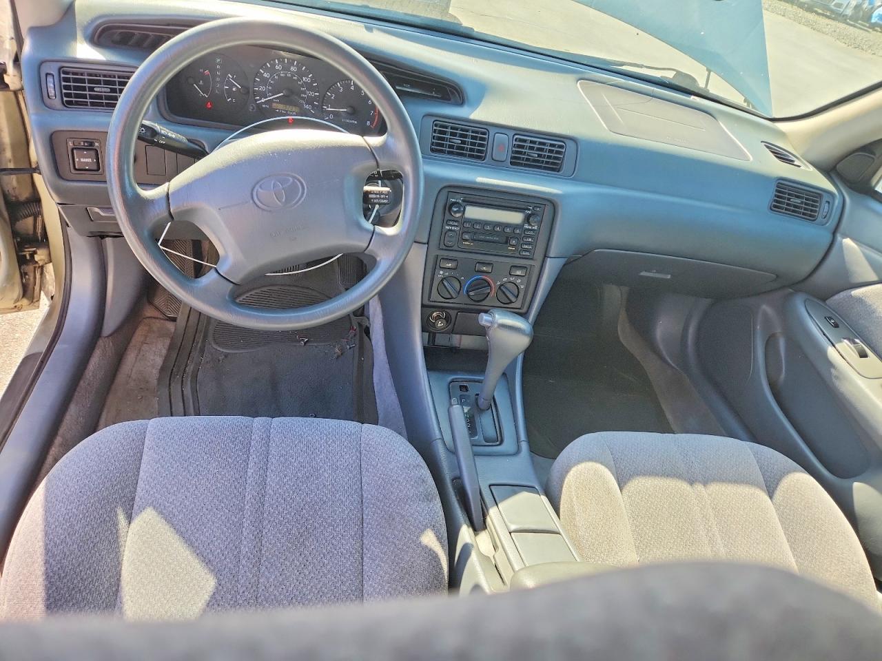 2000 TOYOTA CAMRY