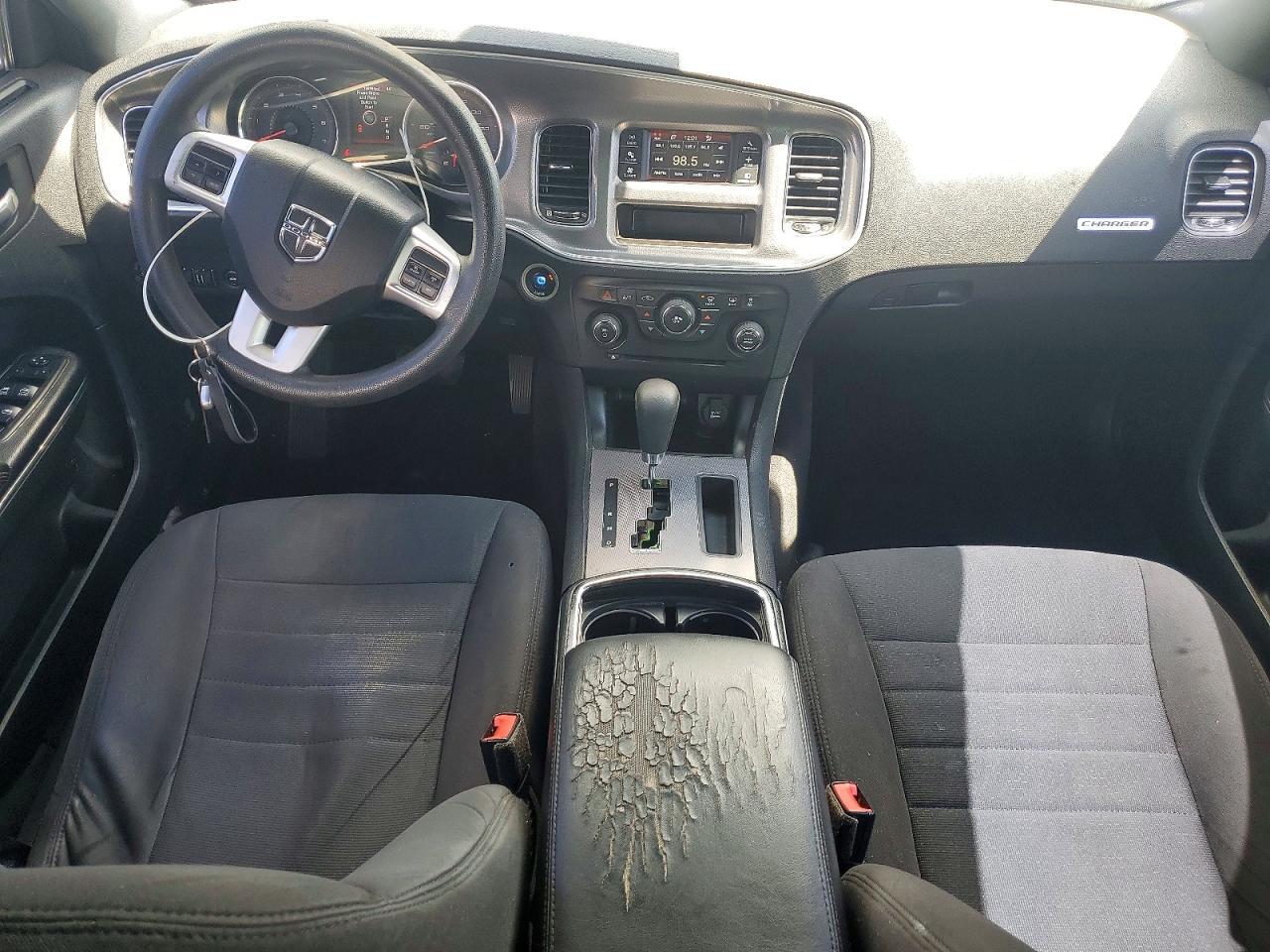 2013 DODGE CHARGER