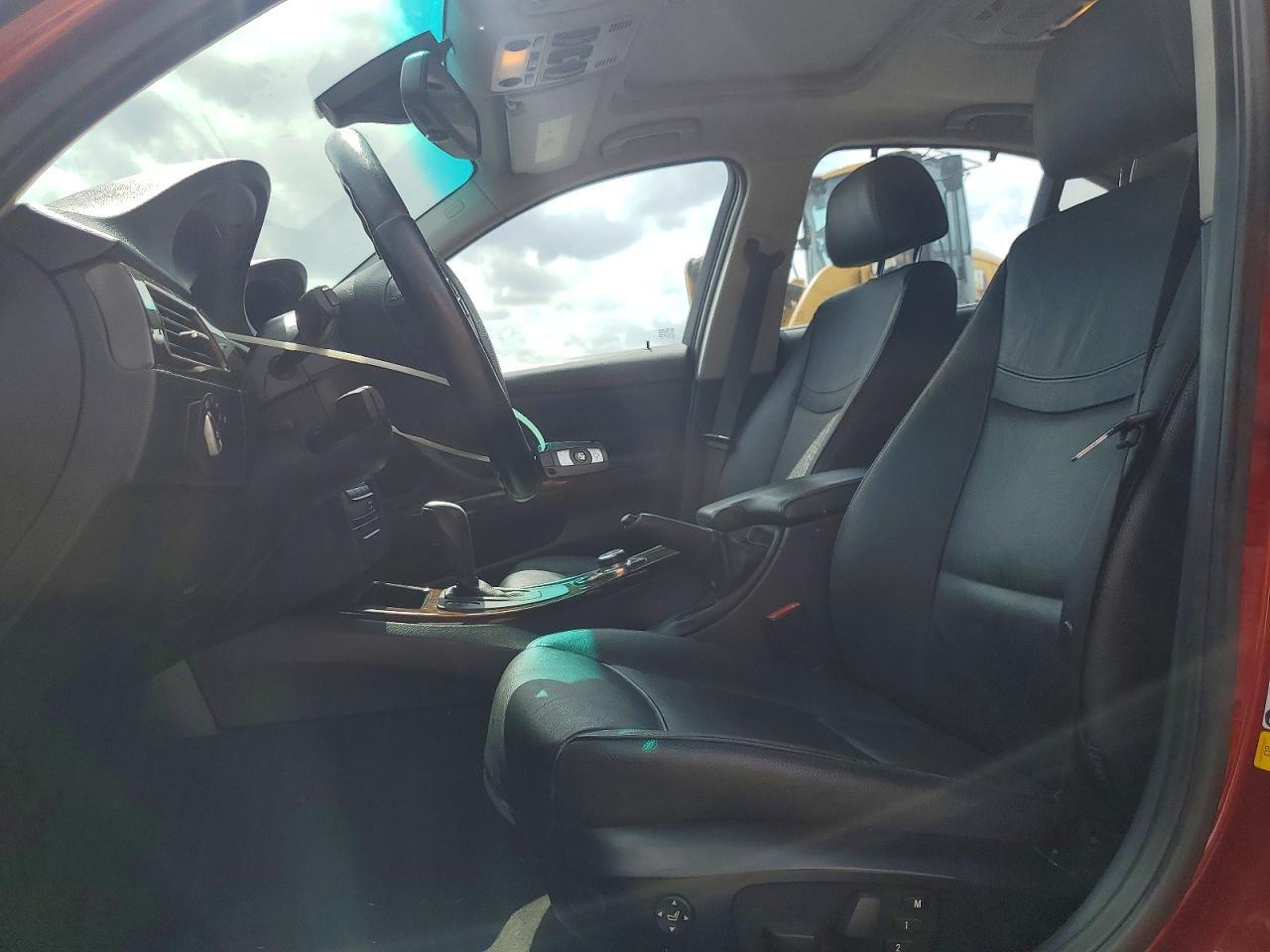 2011 BMW 3 SERIES
