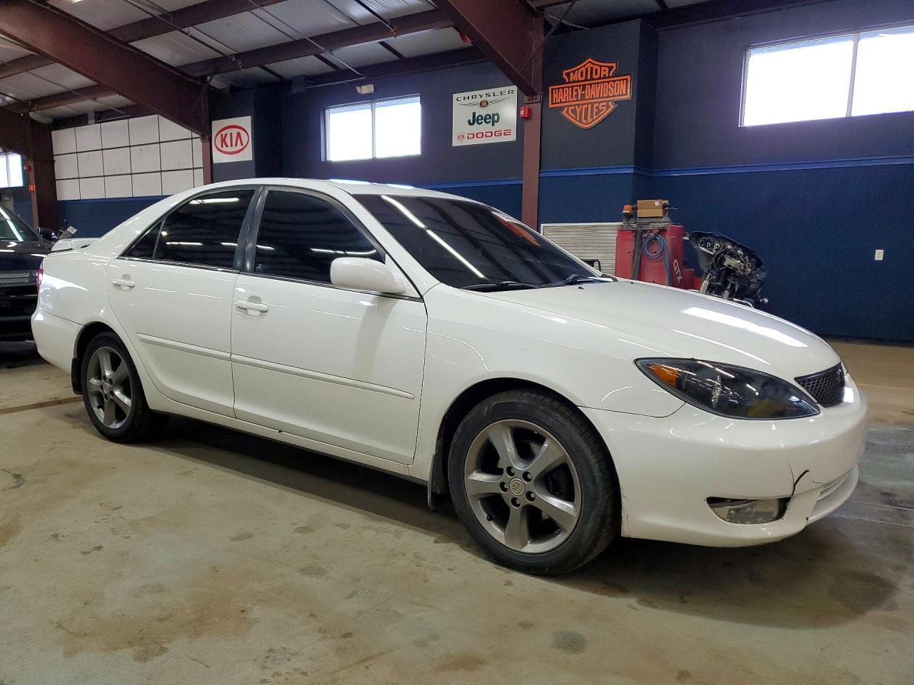 2005 TOYOTA CAMRY