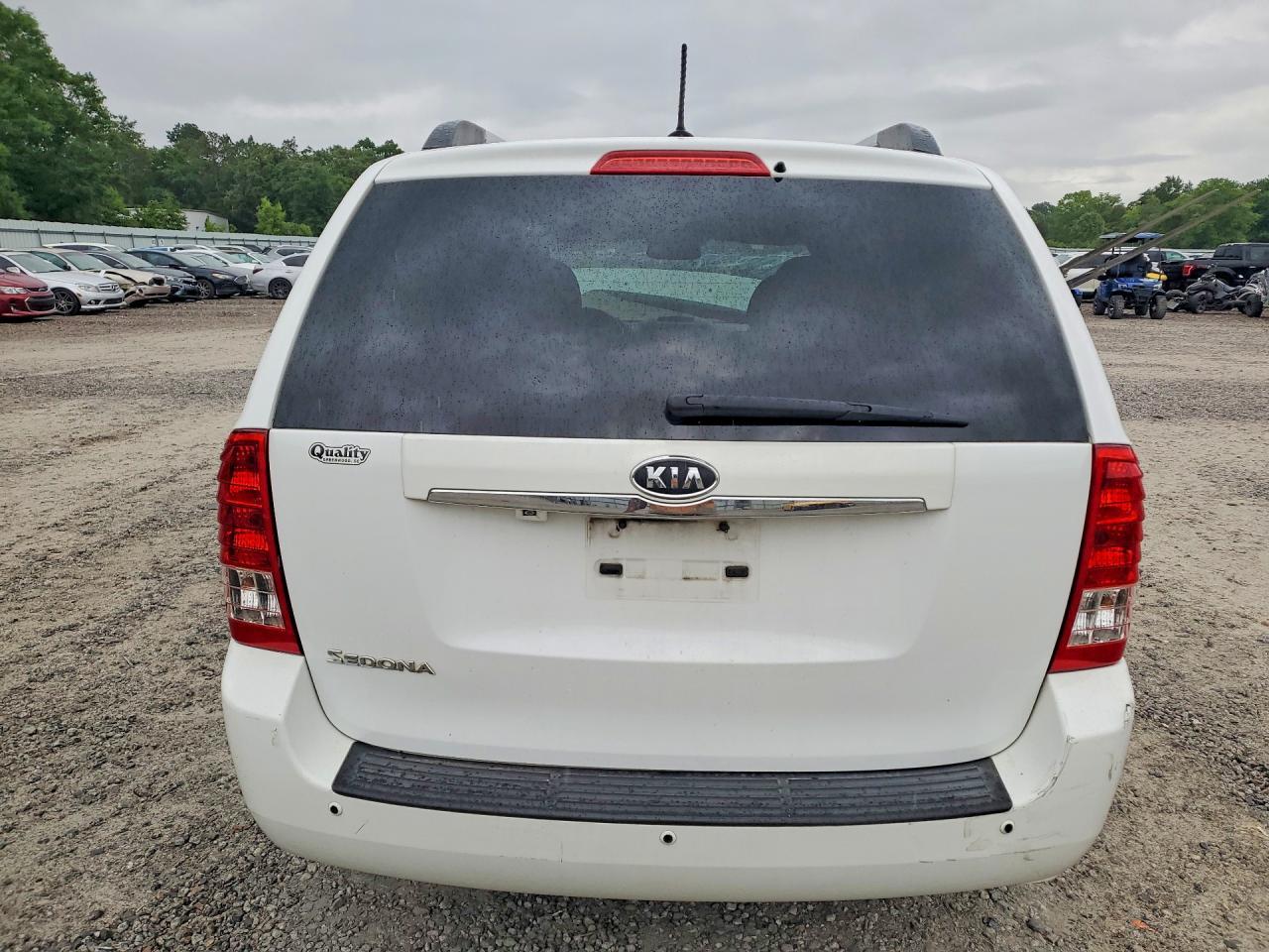 2012 KIA SEDONA