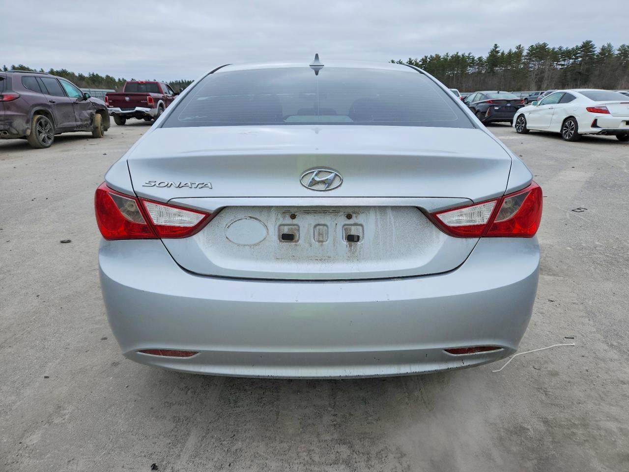2012 HYUNDAI SONATA